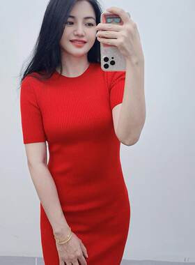 气场！纯元羊毛修身针织连衣裙