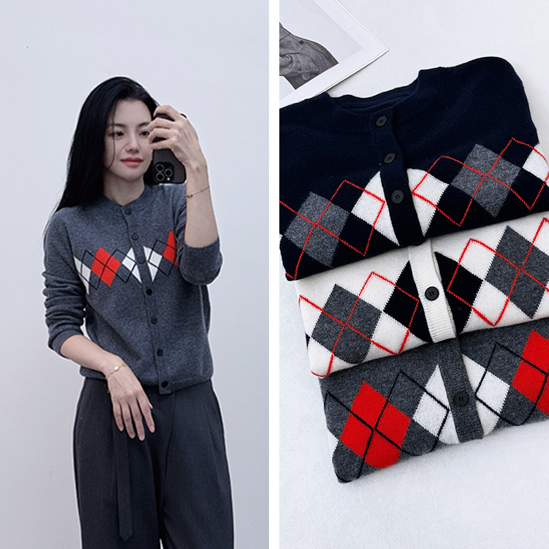 洋气学院风系列~纯羊毛菱格外套