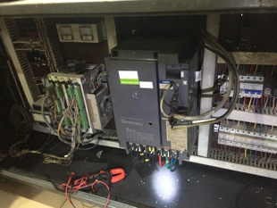 LP15K1M4E3 22KA4 LC078 专业维修三菱专用注塑机伺服MR