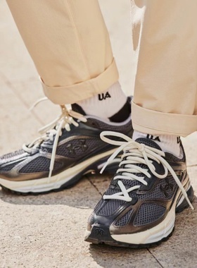 安德玛 UA男子女子情侣 Apparition 透气休闲运动跑步鞋-3027595
