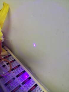 405nm蓝紫色激光笔模组聚焦调焦圆点点状10mw科研教学实验荧光5v