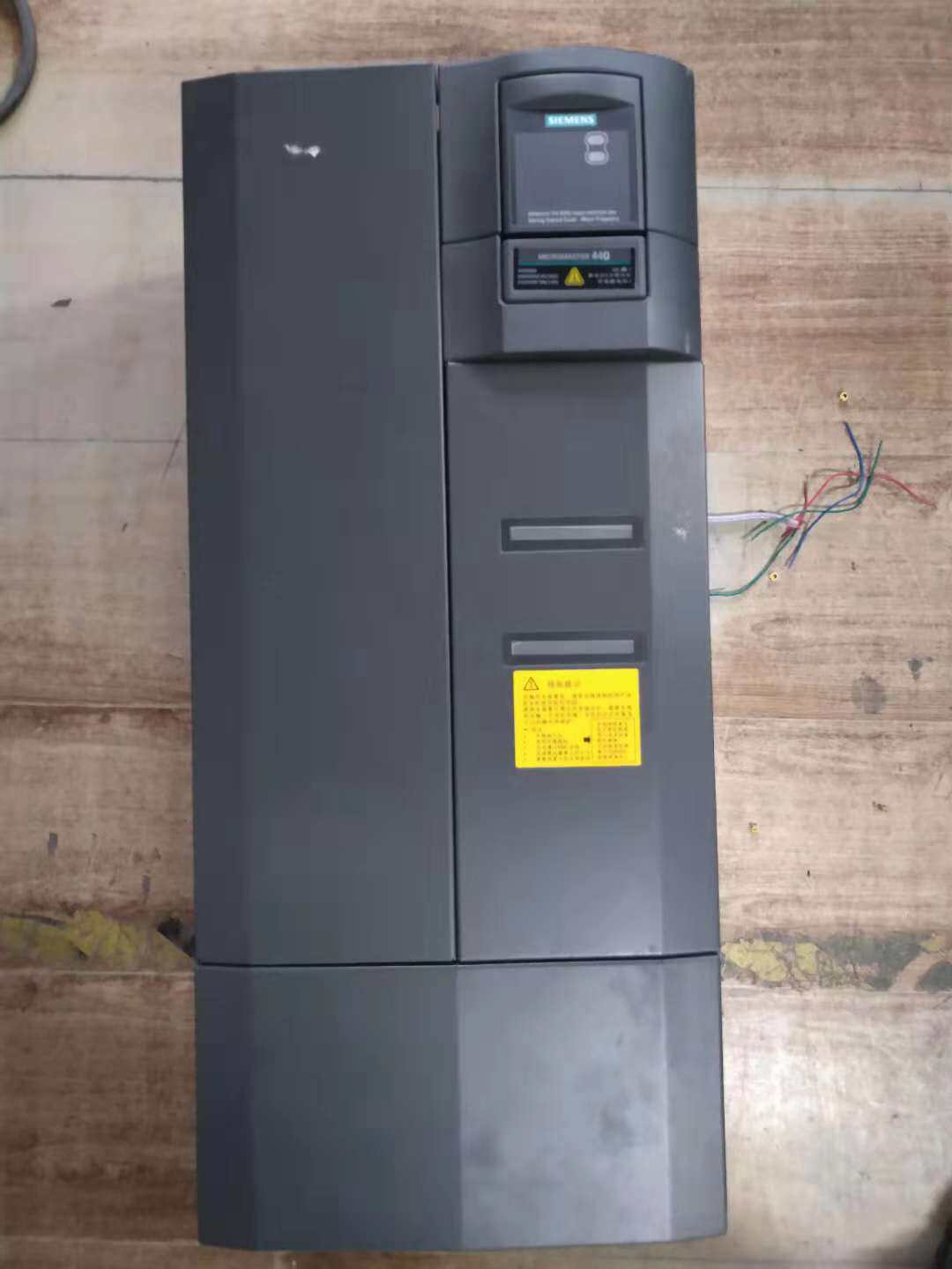 九新拆机西门子变频器6se6440-2ud33-0eb1 30kw 380v 实物拍摄
