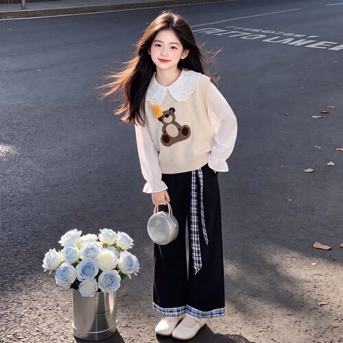 女童秋季卡通小熊马甲阔腿裤套装
