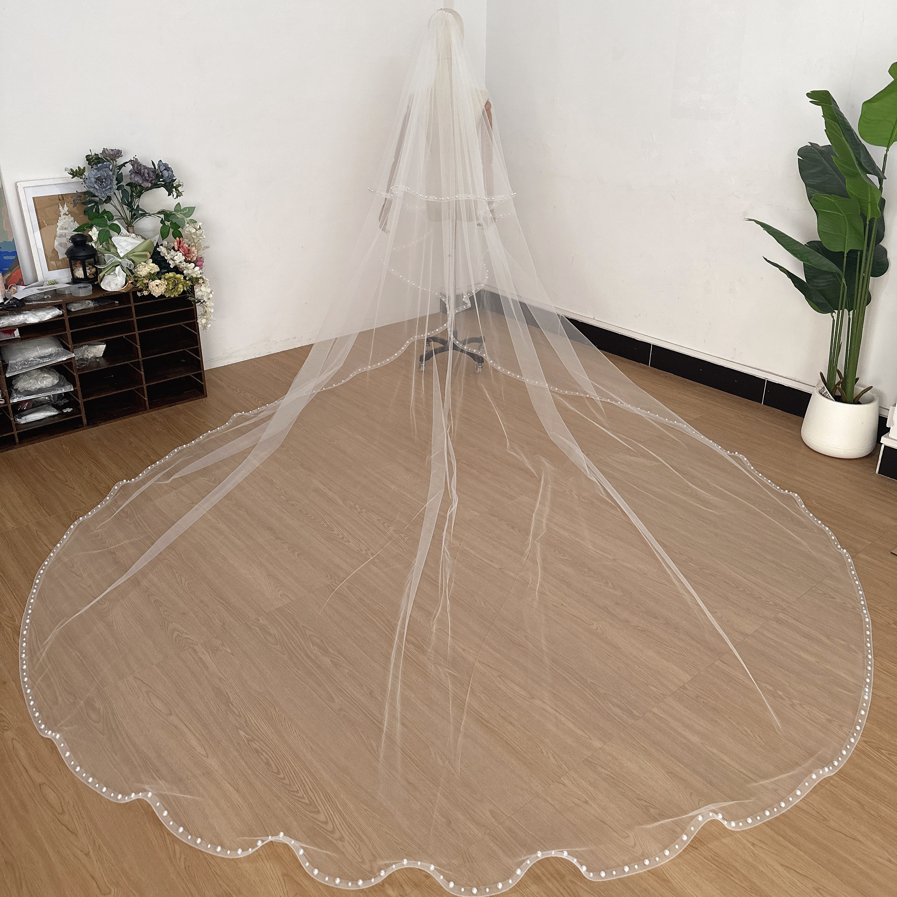 新娘结婚婚礼写真拍照头饰台湾高清硬纱弹力网珍珠边条纹头纱