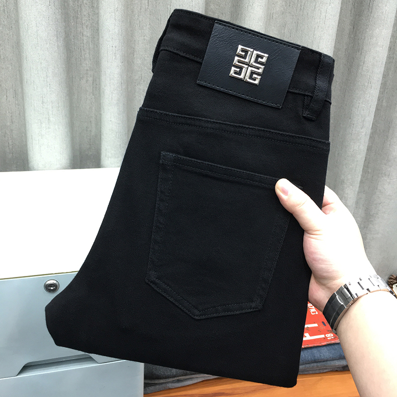 九分黑色牛仔裤男欧货潮流宽松直筒裤休闲纯黑修身小脚长裤秋冬款