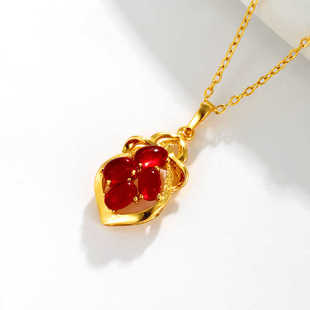 仿黄金项链女镶嵌人造红宝石吊坠女锁骨链时尚复古轻奢小众高级感