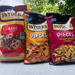 美国SNYDER‘S施耐德普莱迷你蝴蝶形饼干PIECES蜜芥洋葱奶酪