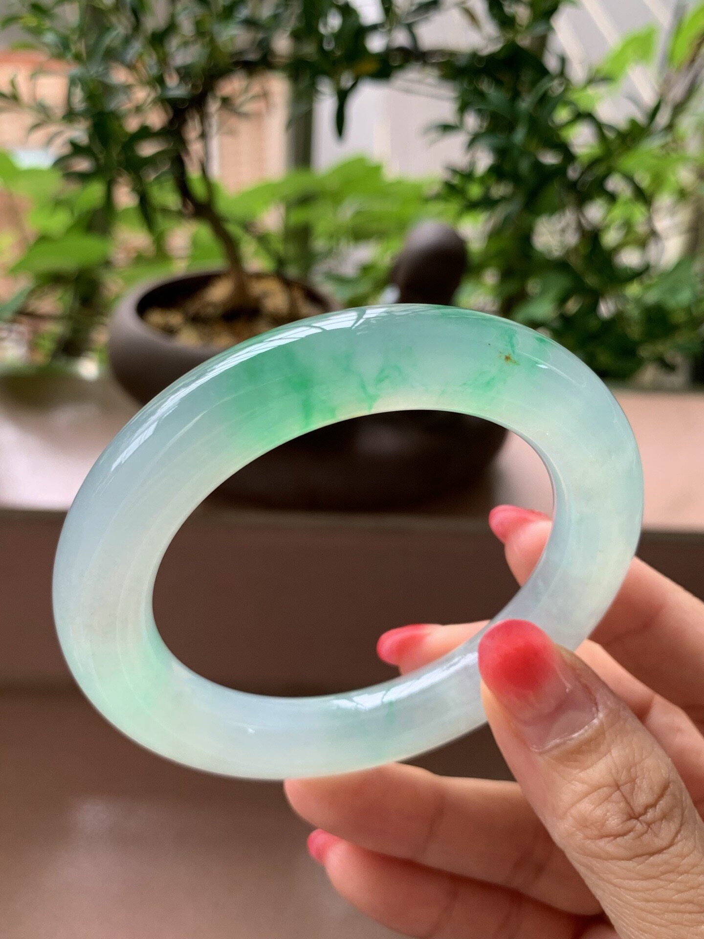 【小陈翡翠】缅甸天然翡翠A货冰种飘绿花54-55圆条翡翠手镯