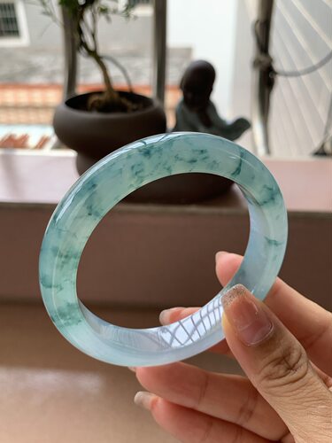 【小陈翡翠】缅甸天然翡翠A货冰飘兰花60大圈口正圈翡翠手镯