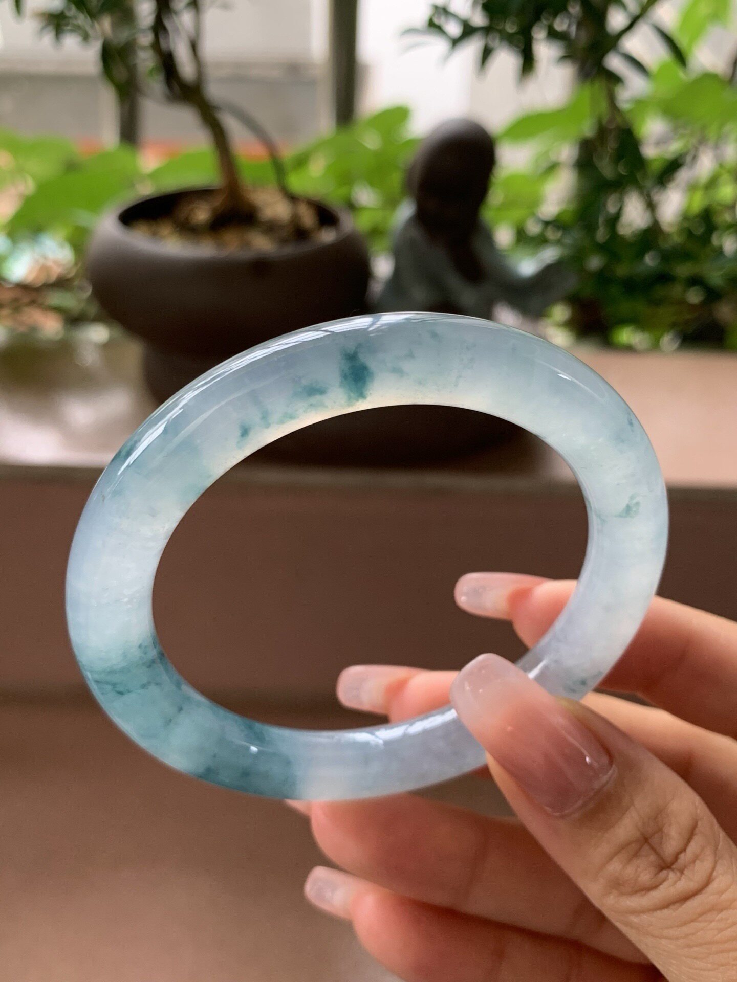 【小陈翡翠】缅甸天然翡翠A货冰种蓝紫飘蓝花54圆条翡翠手镯