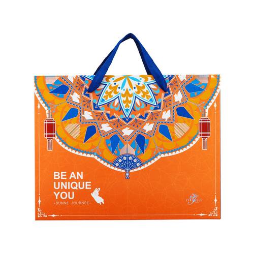 伊莎贝尔 - 春漾经典综合饼干288g新年礼盒19/03/2026