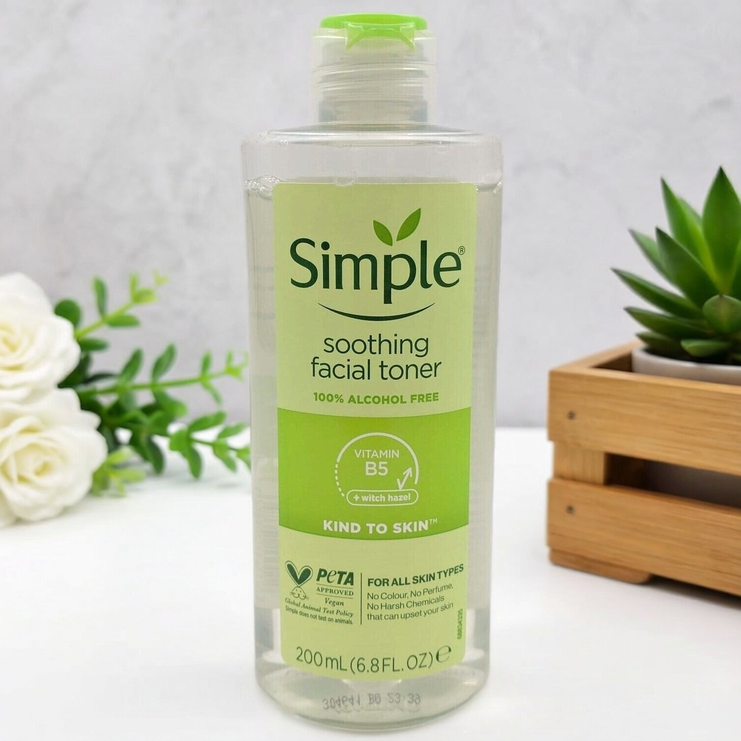 进口版Simple 舒缓爽肤水200毫升100%无酒精配方专为温和护肤设计