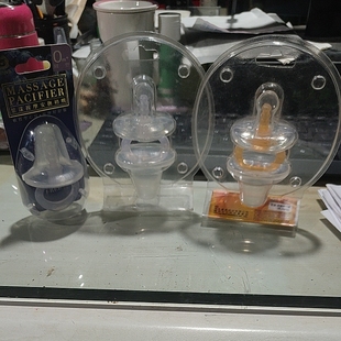 Simba 小狮王辛巴婴儿宝宝果漾按摩安抚奶嘴0个月以上圆型S6757