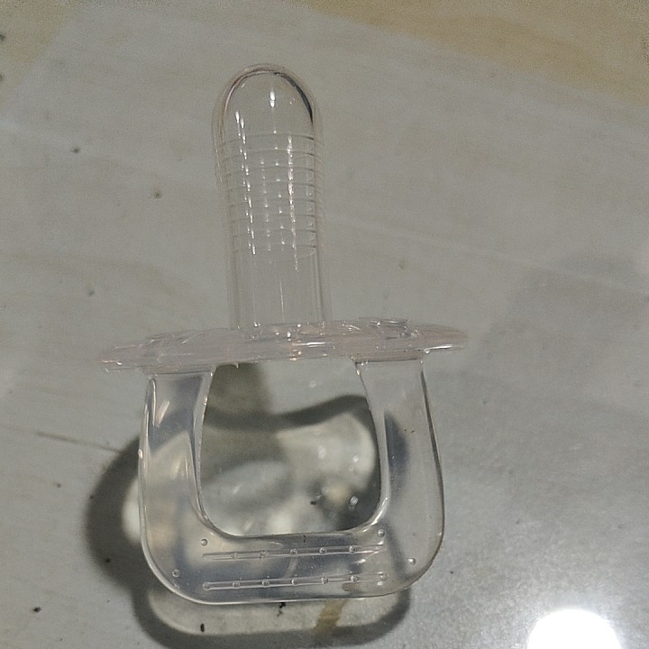 Simba 小狮王辛巴婴儿宝宝去舌苔安抚奶嘴0个月以上S6772