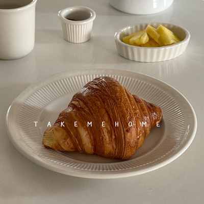 takemehome乳白浮雕甜品盘早餐面包三明治盘好看蛋糕盘brunch餐盘