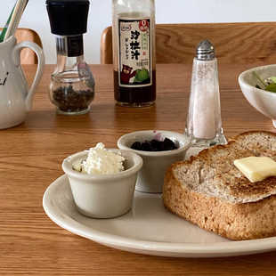 可爱陶瓷酱料碗果酱奶酪杯蛋筒杯鸡蛋杯好看小号蘸料碗复古灰色调