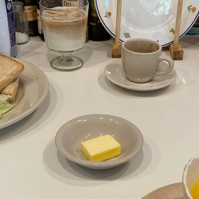 奶灰色酱料碟釉下彩陶瓷
