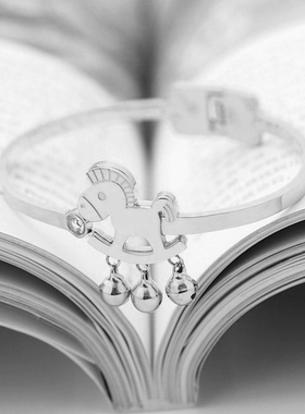 木马手镯轻奢高级感镯钛钢开口小众设计高级感网红爆款百搭女手环