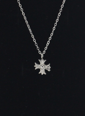 轻奢小众立体十字架项链女夏设计感百搭简约锁骨链ins冷淡风配饰