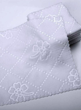 180克超声波切边花边纤维方巾23*23压花白色酒店饭店湿巾一次性用