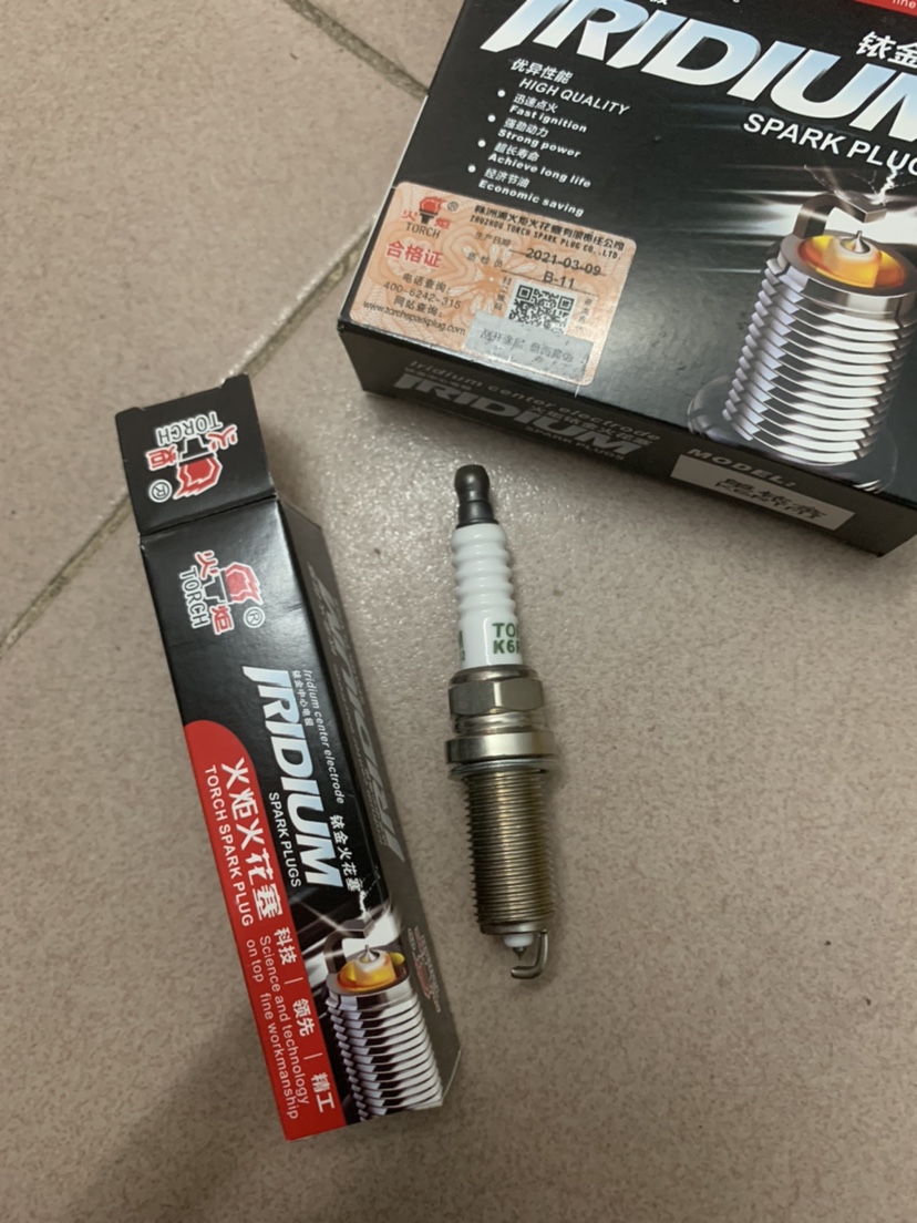 别克火花塞GL8陆尊2.4L君威2.5君越3.0L林荫大道V6荣御适配铱金