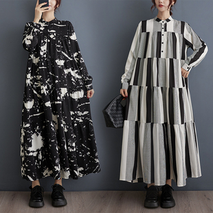 折扣春秋韩版新款宽松大码洋气印花中长款文艺复古连衣裙子条纹