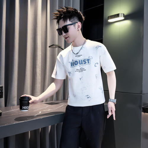 夏季痞帅半截袖T恤男潮牌个性印花短袖体恤潮流S号XS码宽松上衣服