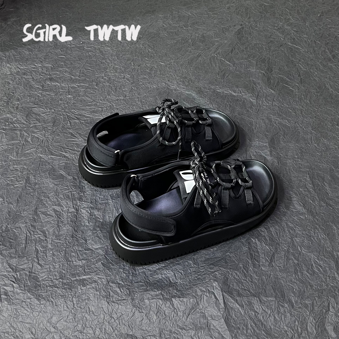 SGIRL TWTW时尚面包凉鞋女外穿夏季ins厚底个性百搭沙滩罗马鞋潮