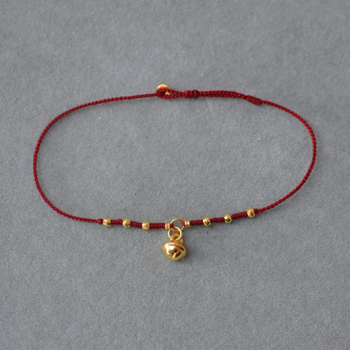 戴上好运“铃”距离，本命年红绳