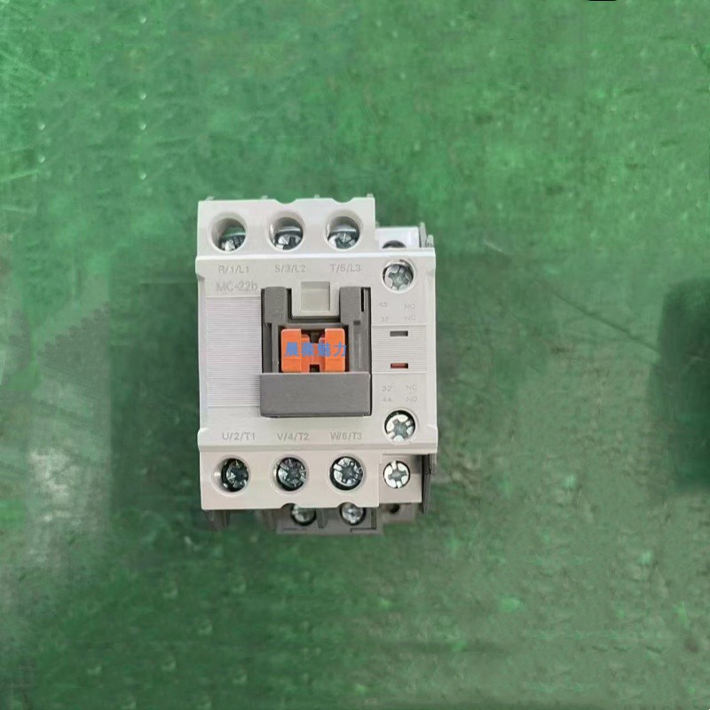 电磁交流接触器MC-9B/12B/18B/22B/32A/40A/50A/65A/85银点接触器