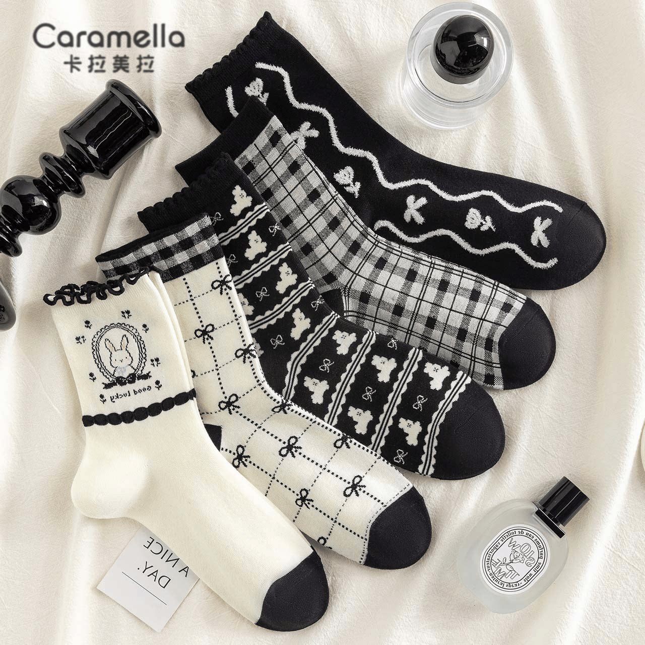 caramella女袜秋冬袜中筒袜棉袜外穿ins潮可爱卡通日系复古百搭