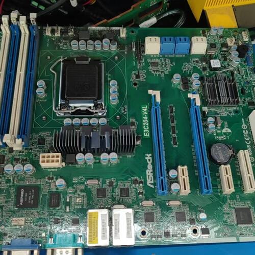 华擎asrock e3c204-v4l主板 四千兆网口 8s--议价商品