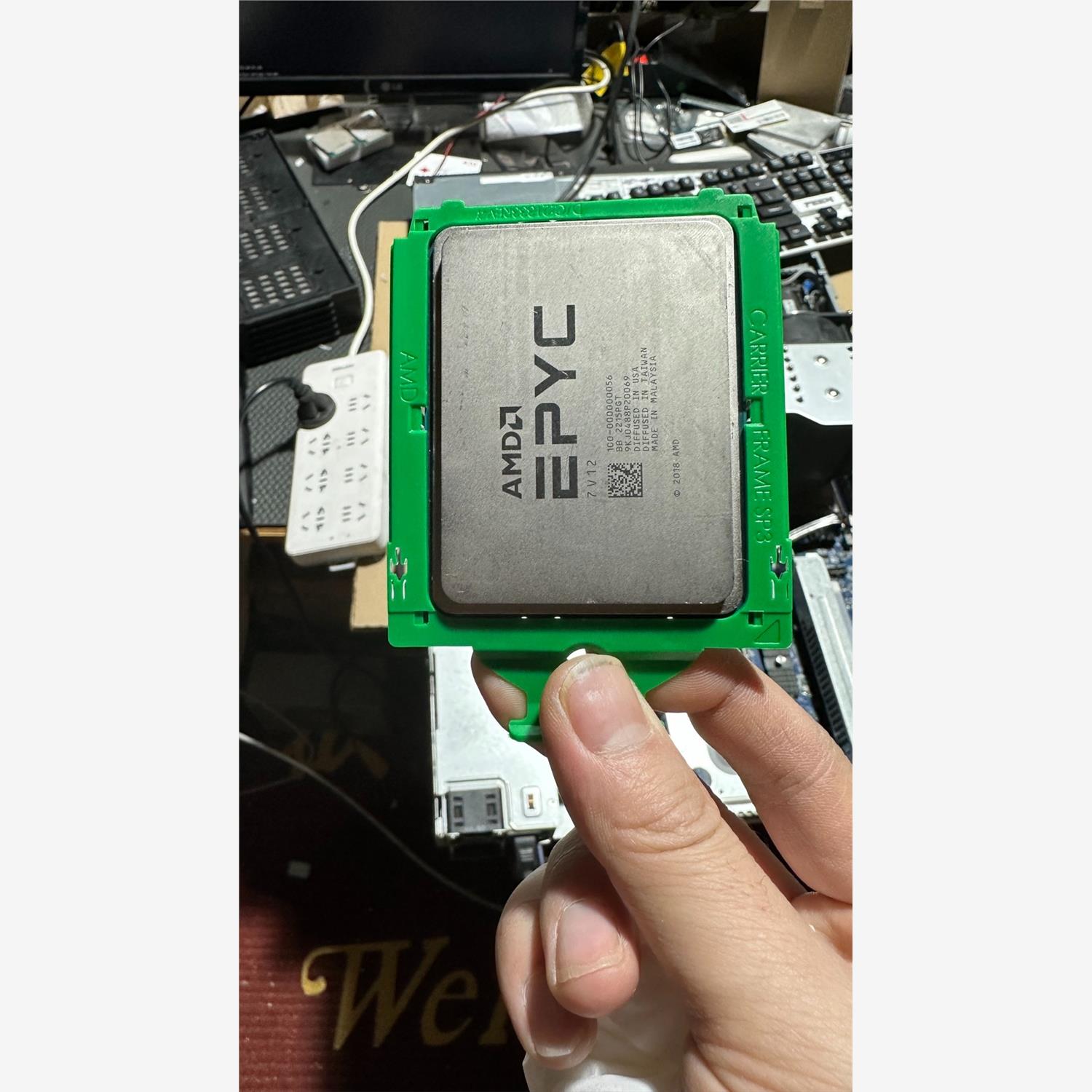 成色好现货 amd epyc 7V12 cpu干掉7B12-议价商品