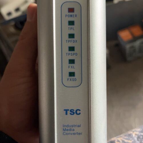 TSC工业级光纤收发器MC210FT，2KM多模传输，220--议价商品