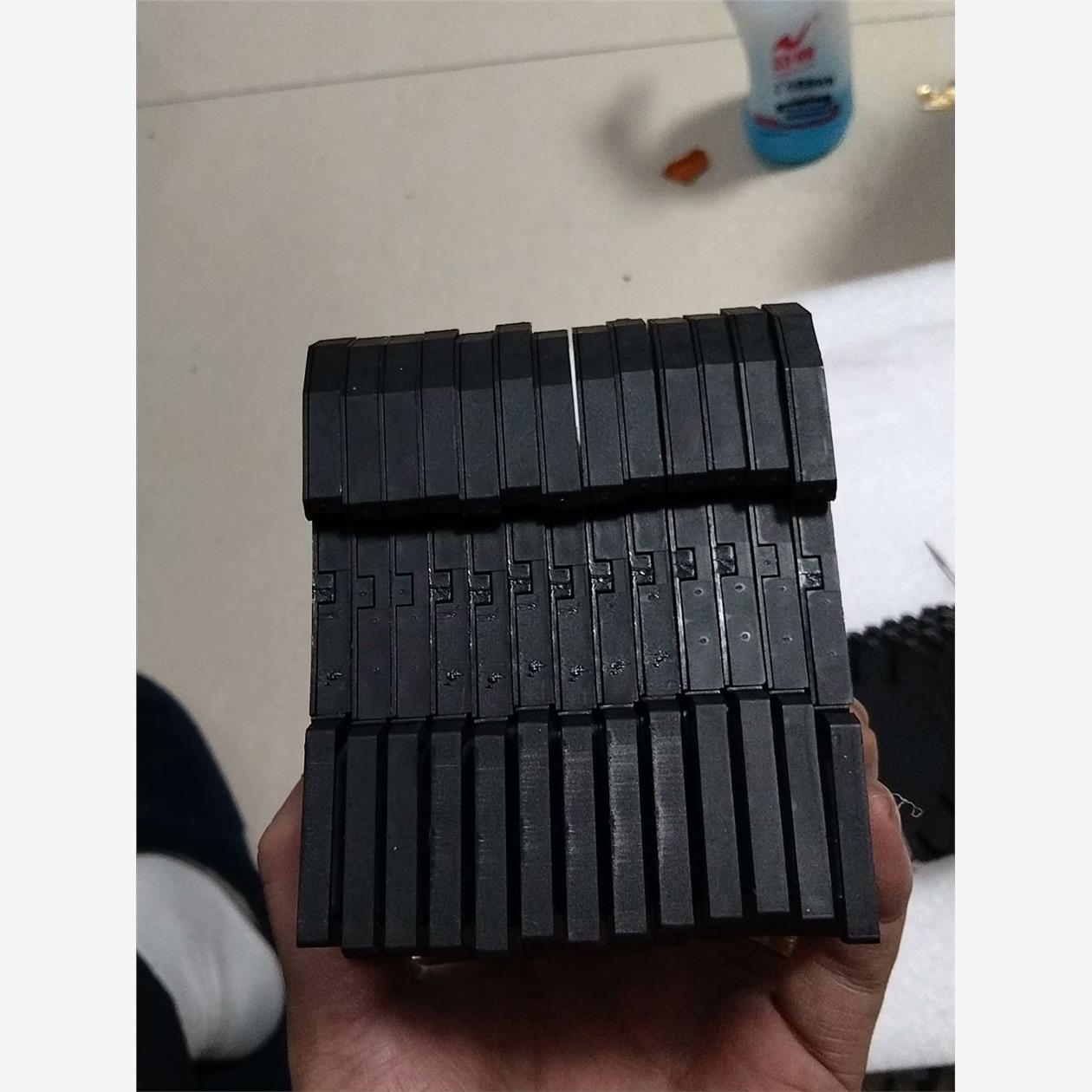 施耐德固态继电器RSL1AB4BD+底座RSLZVA1，整套-议价商品