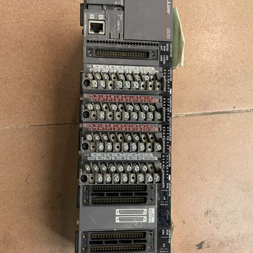 三菱PLC模块.L02CPU-CM 1片--议价商品