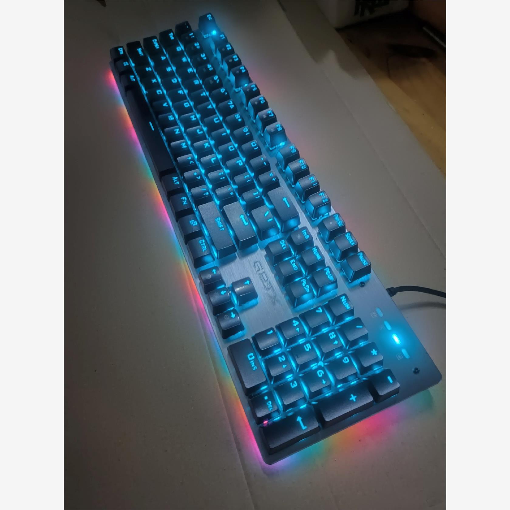 甲品:GK912PRO光轴机械键盘，如图，所见即所得，成色不-议价商品