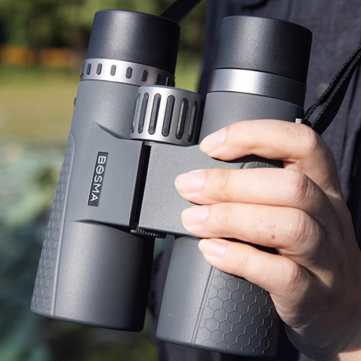 博冠蜂虎二代12x50ED双筒望远镜