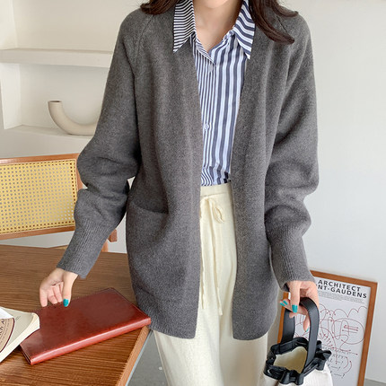 秋冬季百搭毛衣外套高级开衫女短款宽松外穿慵懒风加厚外搭针织衫