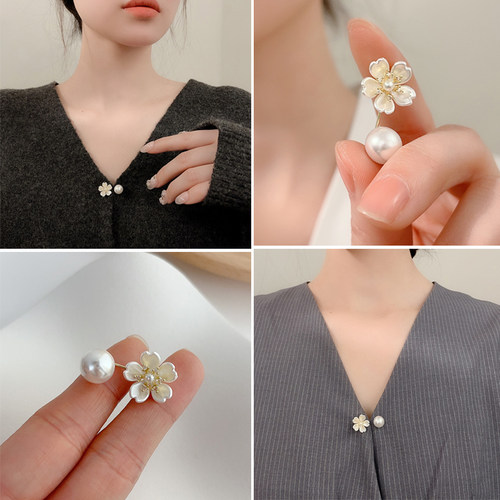 改小领口防走光花朵小胸针女