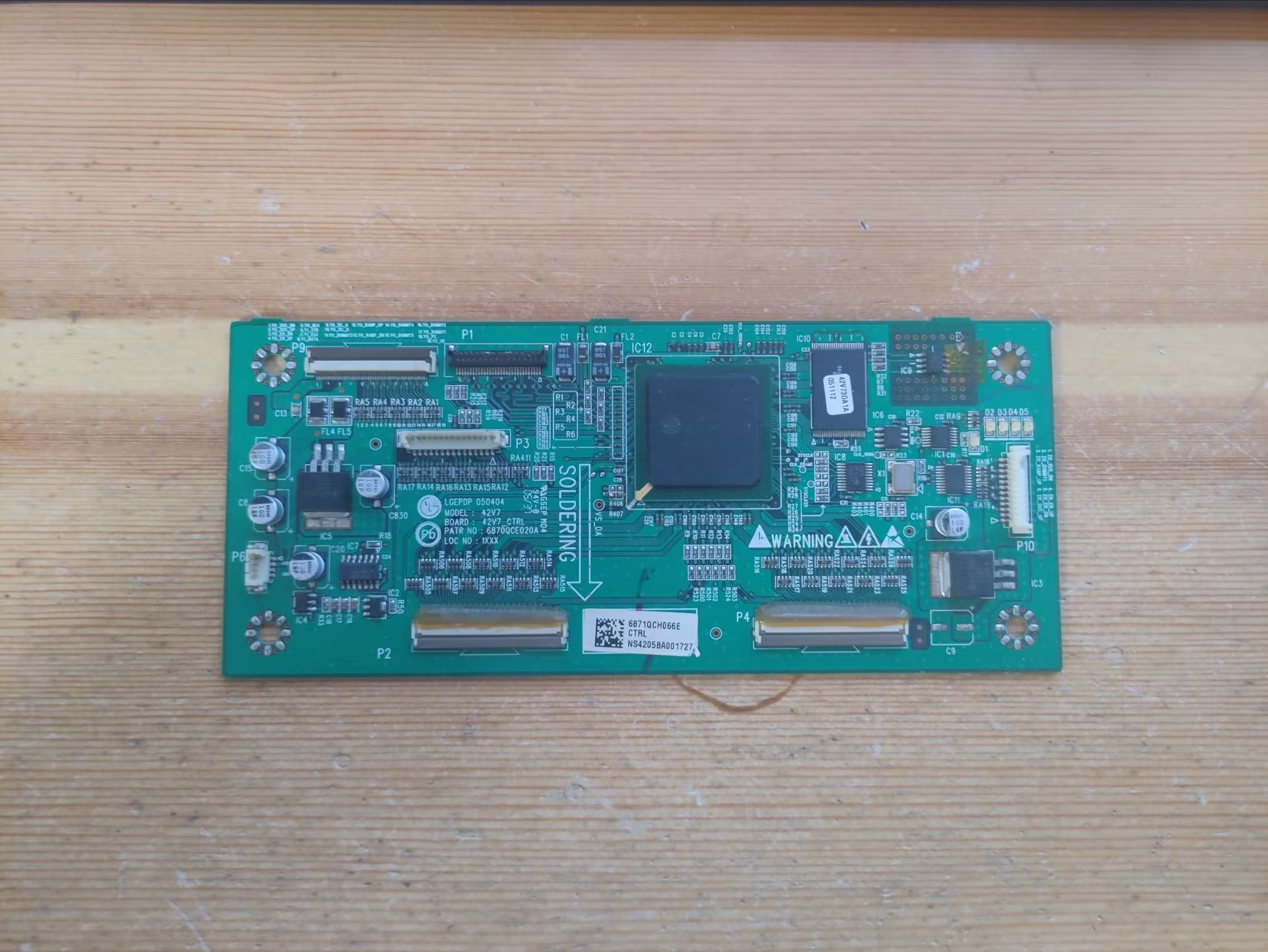 原装LG42PM3MVC逻辑板