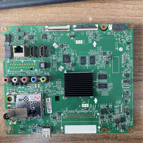 LG55UF6800-CACG电视主板EAX6