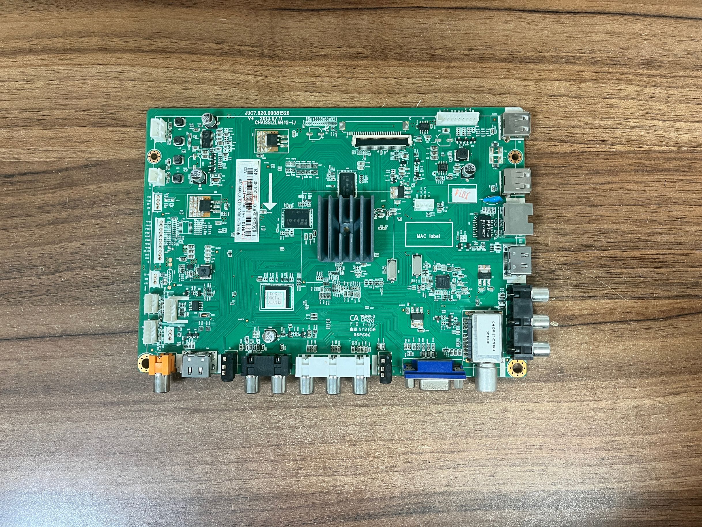 长虹LED50C2080i主板J