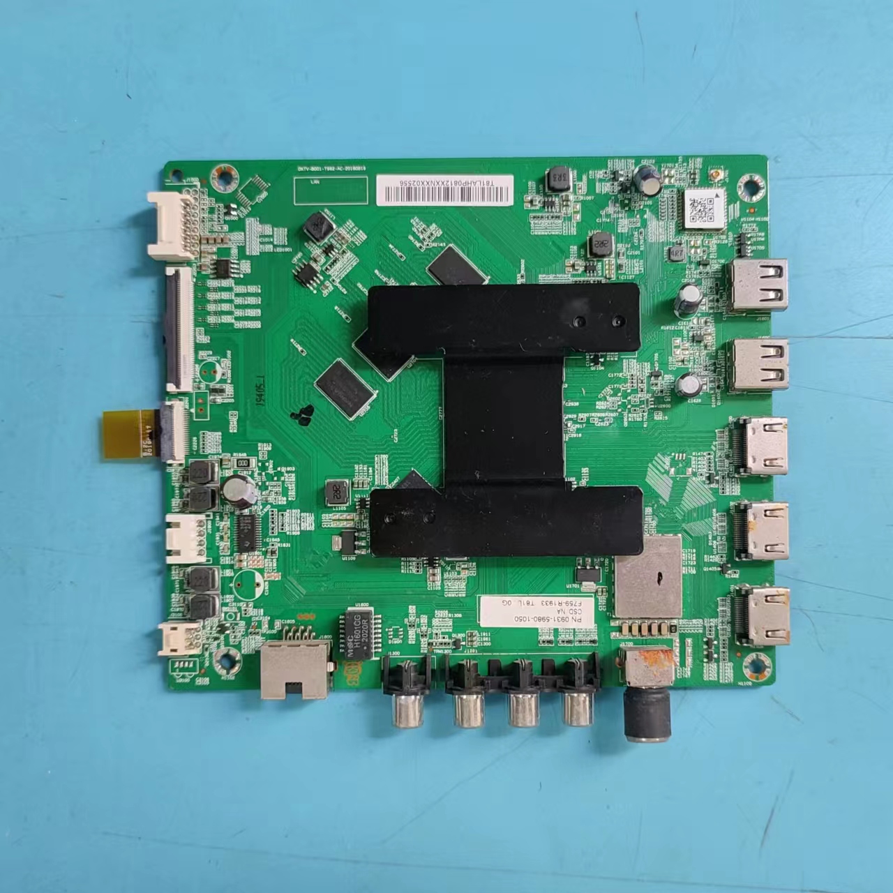 小米L65M5-EC主板实物图