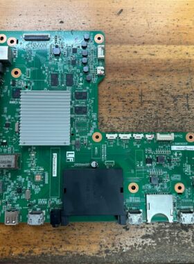 夏普 LCD-80UD30A 主板 DUNTKG517 QPWBXG517WJZZ 屏JE805R3LW10L