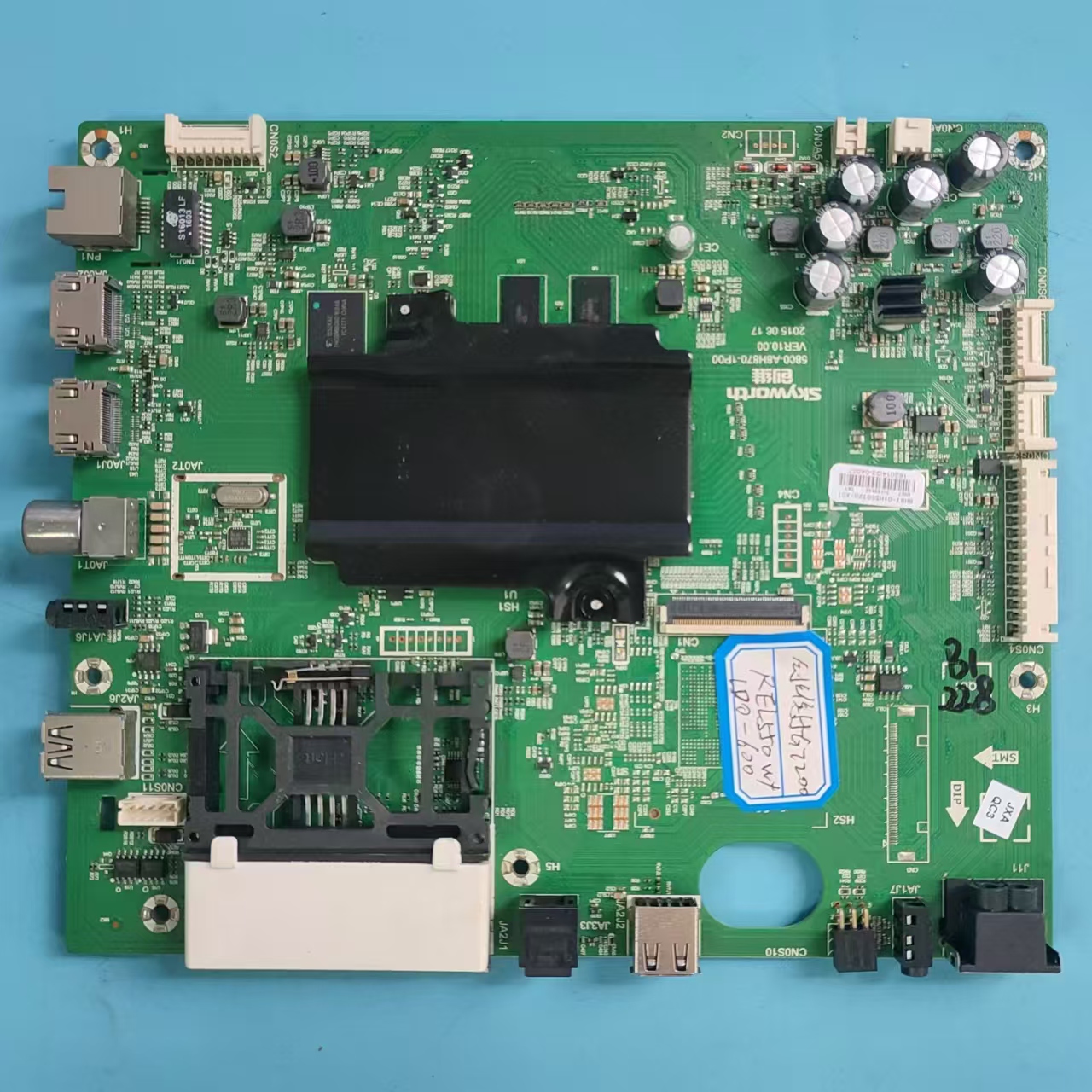 原装创维55G7200主板实物图