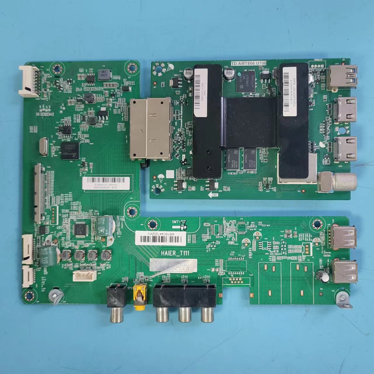 海尔LS65AL88A72N主板实物图