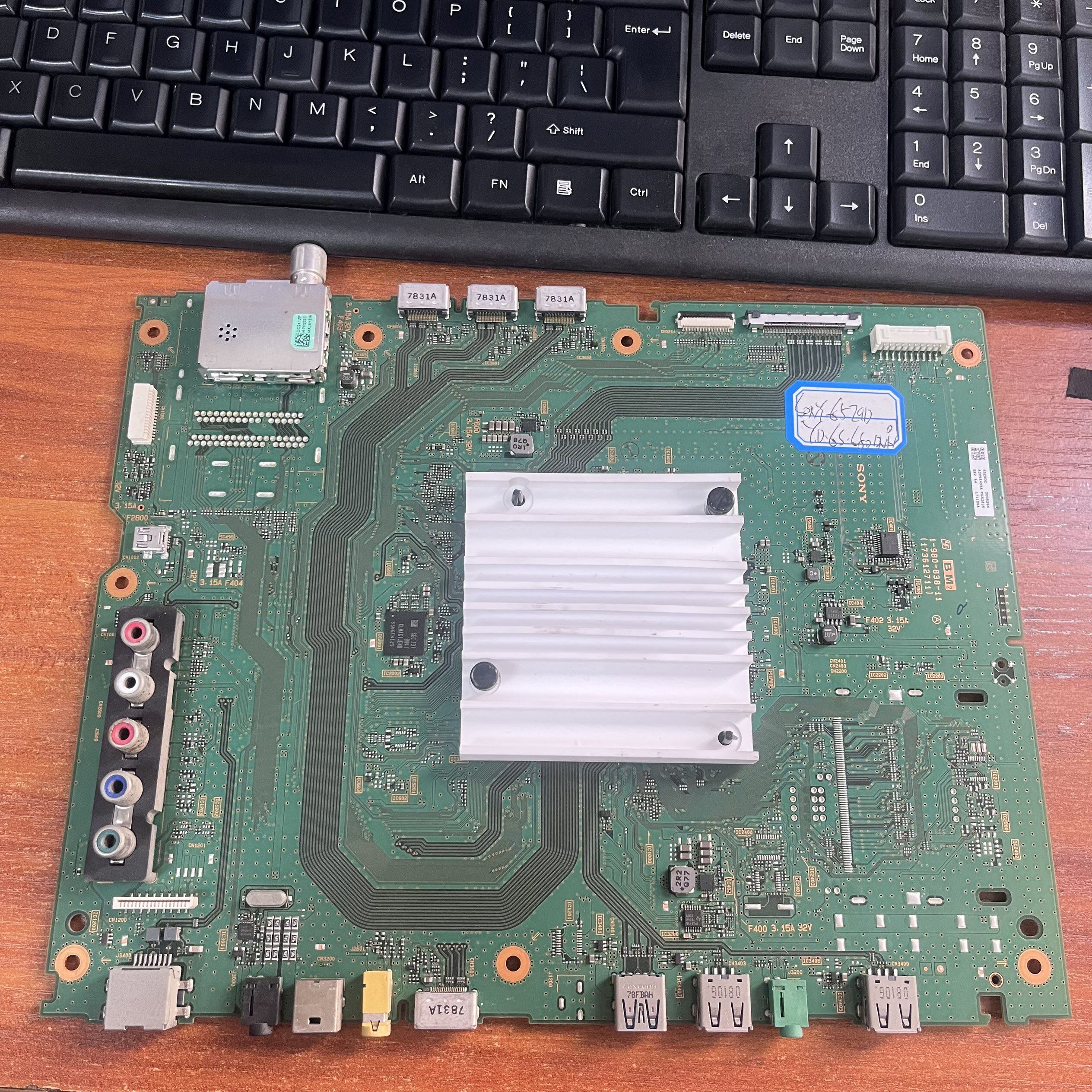 原装索尼KD-65Z9D电视主板1-980-838-11配屏YD6S650DNN01测好 啊
