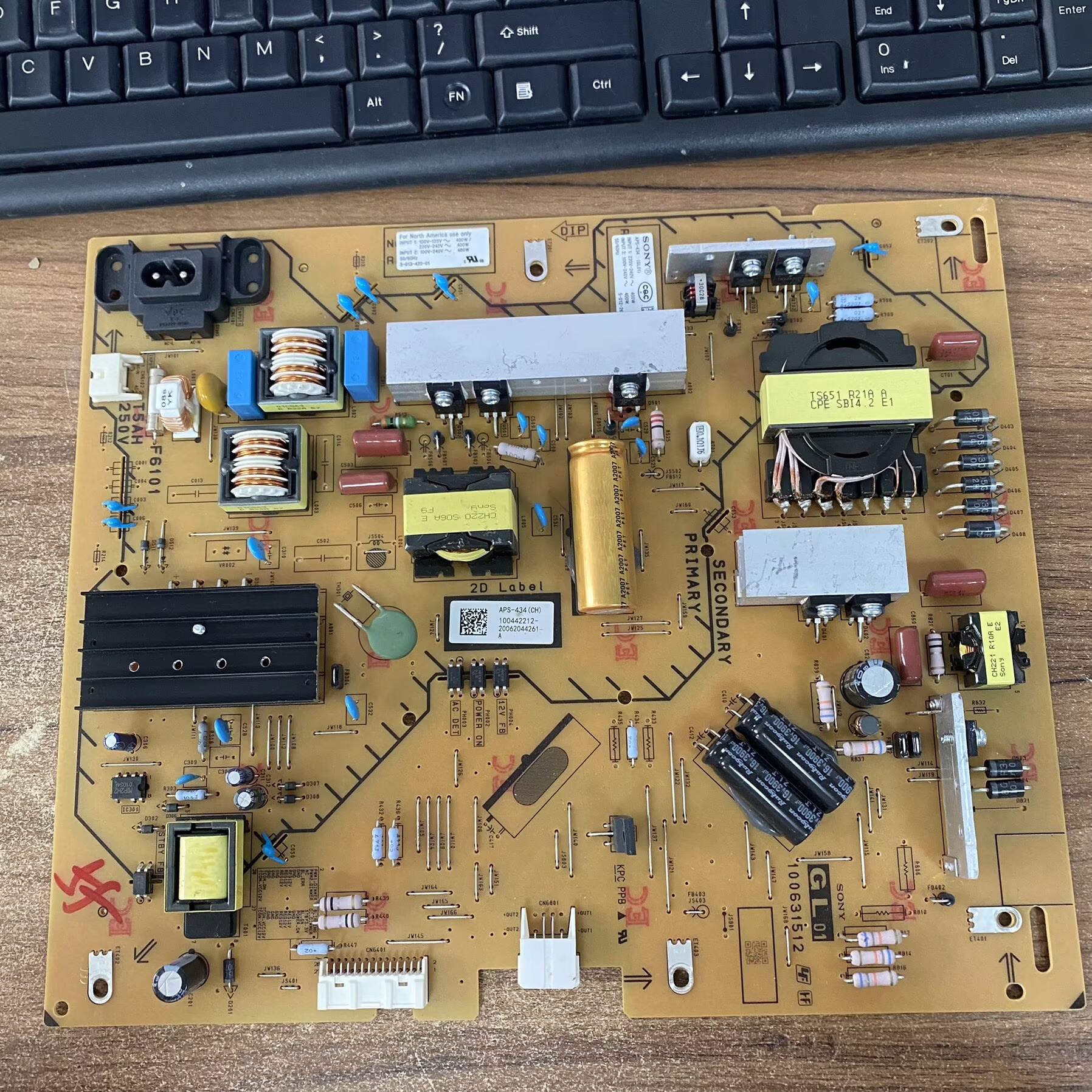 索尼KD-55X8000H液晶电视电源板