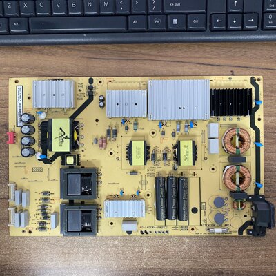 TCL75C8电源板40-L40XW4-PWB1